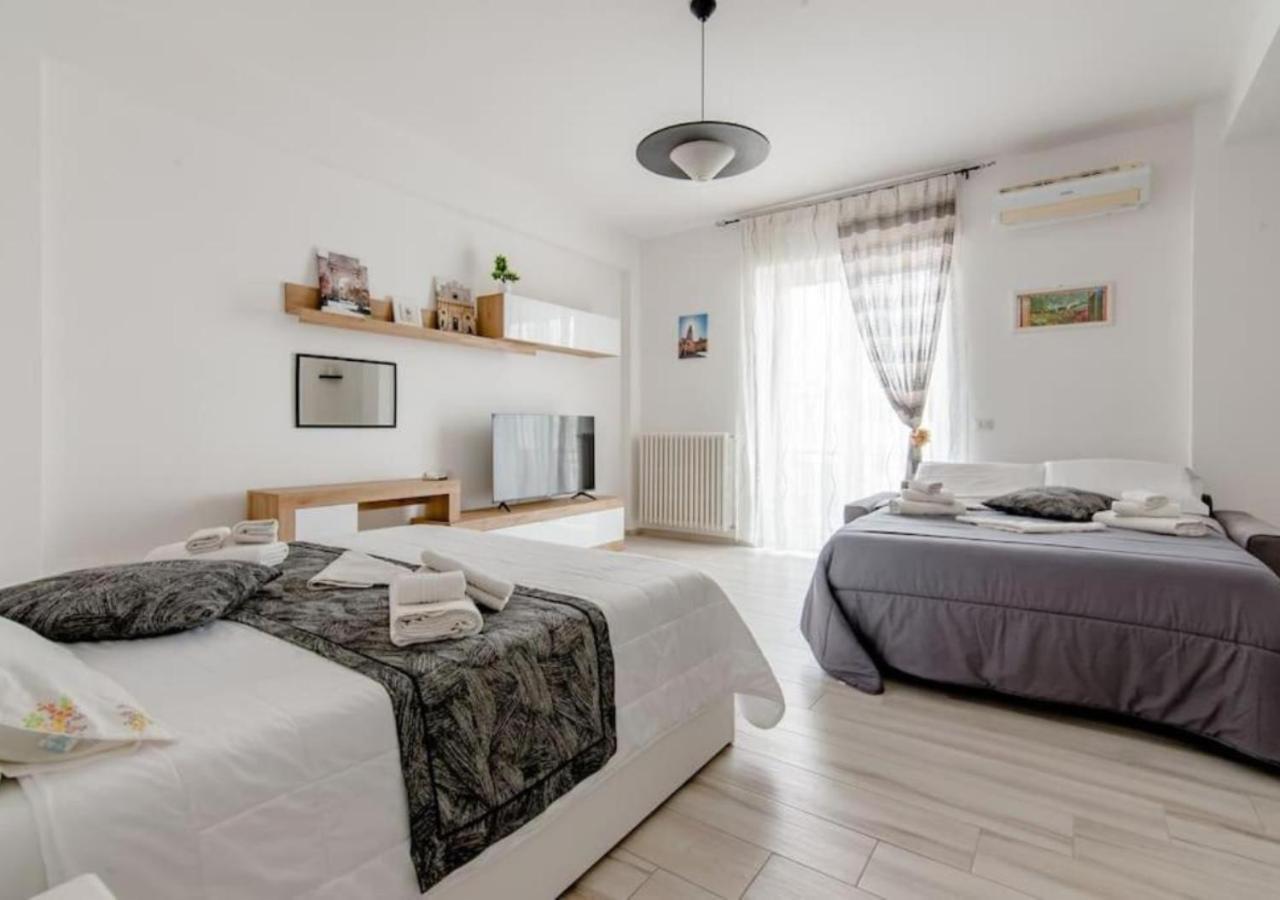 Il Barone Rosso B&B Lecce Extérieur photo